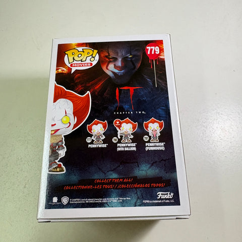 Pennywise with Beaver Hat - IT Funko Pop 779 Vinyl Figure Exclusive (11.4 Cm L × 8.9 Cm W × 15.9 Cm H)