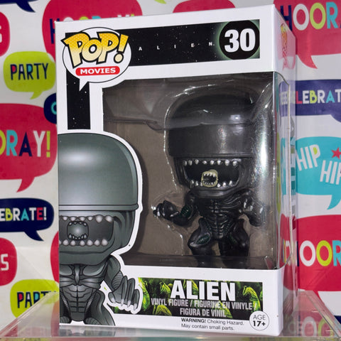 Xenomorph - Alien Funko Pop 30 Vinyl Figure (11.4 Cm L × 8.9 Cm W × 15.9 Cm H)
