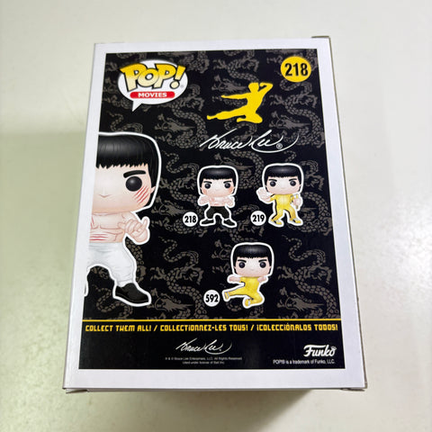 Bruce Lee - Funko Pop 218 Vinyl Figure Exclusive (11.4 Cm L × 8.9 Cm W × 15.9 Cm H)