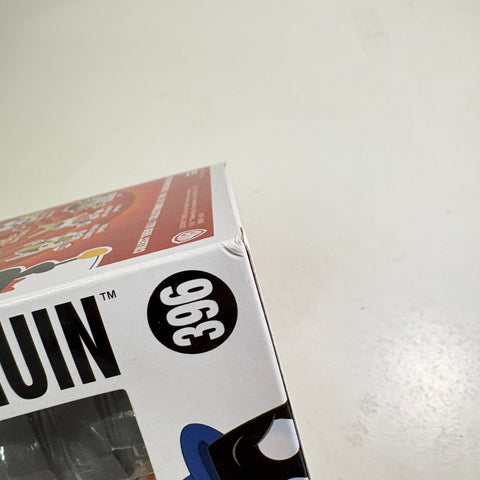 BOX FLAWS VIEW PHOTOS Playboy Penguin - Looney Tunes Funko Pop 396 Vinyl Figure Convention Exclusive