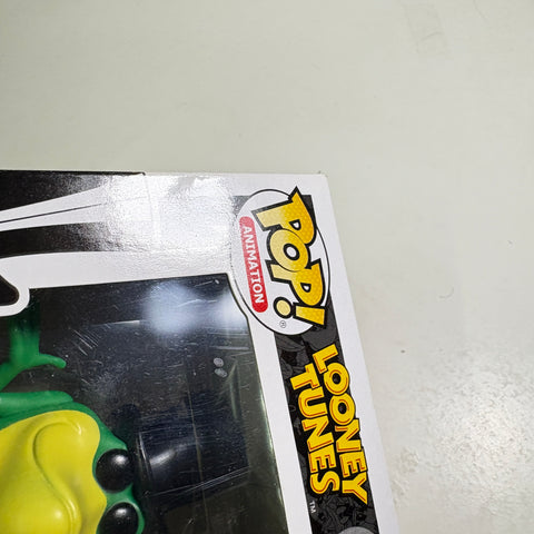BOX FLAWS VIEW PHOTOS Michigan J. Frog - Looney Tunes Funko Pop 207 Vinyl Figure Convention Exclusive