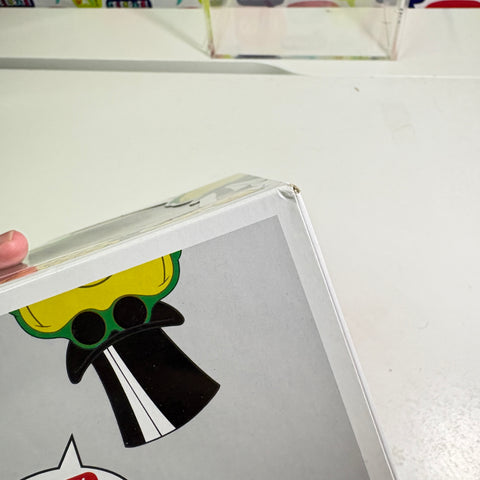 BOX FLAWS VIEW PHOTOS Michigan J. Frog - Looney Tunes Funko Pop 207 Vinyl Figure Convention Exclusive