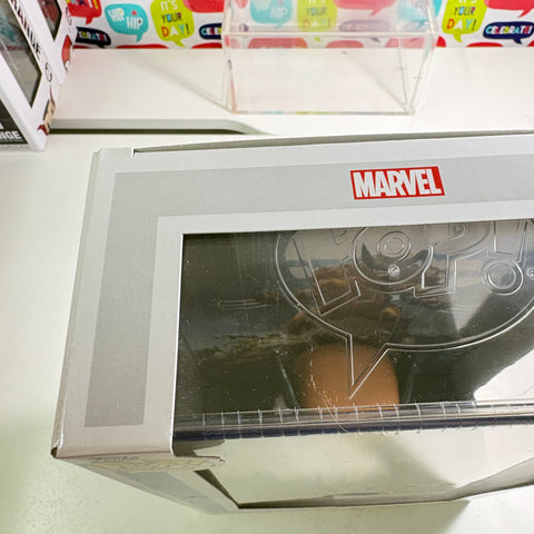 BOX DAMAGE VIEW PHOTOS Wolverine - Marvel Comic Cover Funko Pop 06