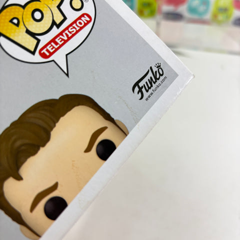 BOX FLAWS VIEW PHOTOS Captain Kirk - Star Trek Funko Pop 1138 Vinyl Figure (11.4 Cm L × 8.9 Cm W × 15.9 Cm H)