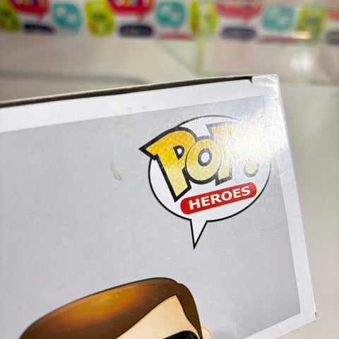 BOX FLAWS VIEW PHOTOS Robin  - DC Funko Pop 42 Vinyl Figure