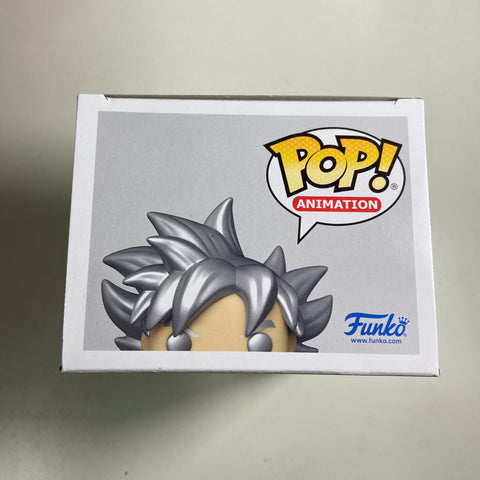 Dragon Ball Z - Goku (Ultra Instinct) Funko Pop 1211 NYCC