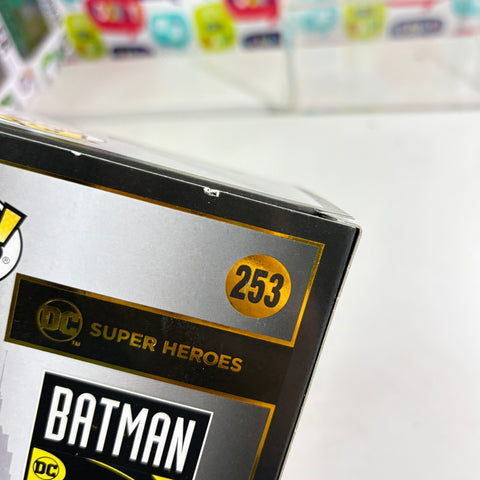 BOX DAMAGE VIEW PHOTOS Batman (Green Lantern Dawnbreaker)  - DC Funko Pop 253 Vinyl Figures Exclusive
