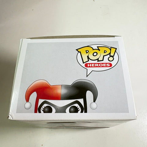 BOX FLAWS VIEW PHOTOS Harley Quinn  - DC Funko Pop 34 Vinyl Figure