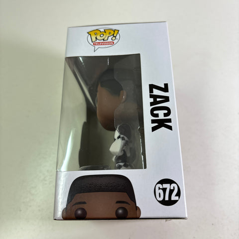 Black Ranger/Zack - Power Rangers Funko Pop 672 Vinyl Figure (11.4 Cm L × 8.9 Cm W × 15.9 Cm H)
