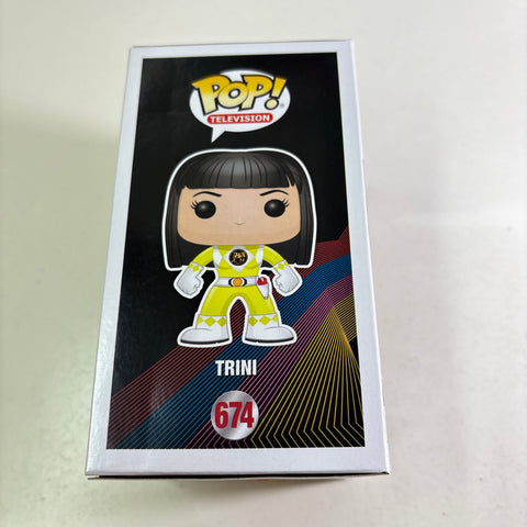 Yellow Ranger/Trini - Power Rangers Funko Pop 674 Vinyl Figure (11.4 Cm L × 8.9 Cm W × 15.9 Cm H)