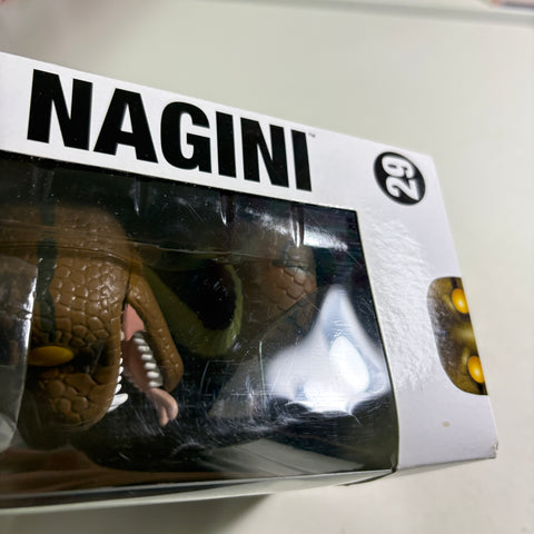 BOX FLAWS VIEW PHOTOS Nagini - Harry Potter Fantastic Beasts Funko Pop 29 Vinyl Figure (11.4 Cm L × 8.9 Cm W × 15.9 Cm H)