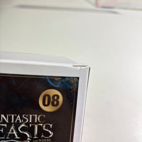 BOX FLAWS VIEW PHOTOS Niffler - Harry Potter Fantastic Beasts Funko Pop Vinyl Figure (11.4 Cm L × 8.9 Cm W × 15.9 Cm H)