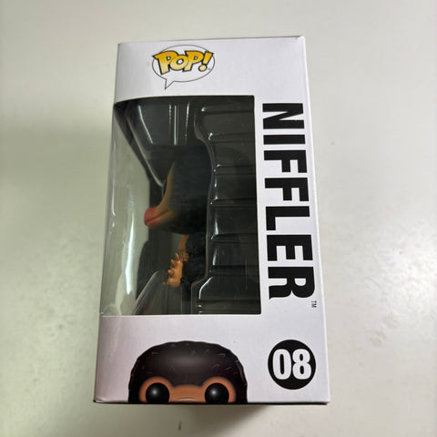 BOX FLAWS VIEW PHOTOS Niffler - Harry Potter Fantastic Beasts Funko Pop Vinyl Figure (11.4 Cm L × 8.9 Cm W × 15.9 Cm H)