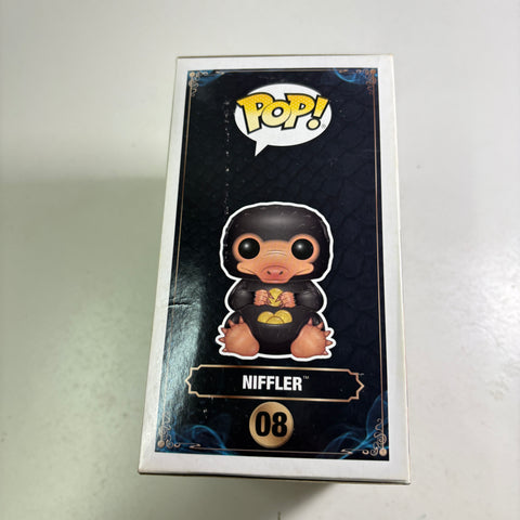 BOX FLAWS VIEW PHOTOS Niffler FLOCKED - Harry Potter Fantastic Beasts Funko Pop Vinyl Figure (11.4 Cm L × 8.9 Cm W × 15.9 Cm H)