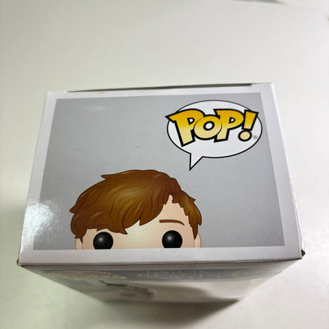 Newt Scamander - Harry Potter Fantastic Beasts Funko Pop 02 Vinyl Figure (11.4 Cm L × 8.9 Cm W × 15.9 Cm H)