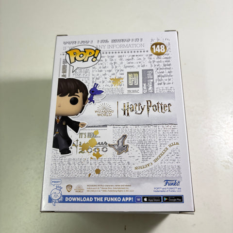 Neville Longbottom - Harry Potter Fantastic Beasts Funko Pop 148 Vinyl Figure (11.4 Cm L × 8.9 Cm W × 15.9 Cm H)