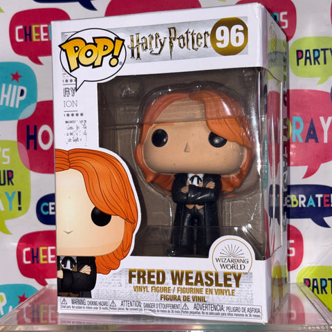 BOX DAMAGE VIEW PHOTOS Fred Weasley - Harry Potter Funko Pop 96 Vinyl Figure (11.4 Cm L × 8.9 Cm W × 15.9 Cm H)