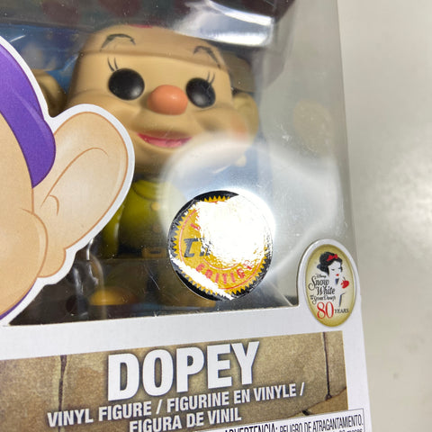 Snow White - Dopey (Chase) Disney Funko Pop 340