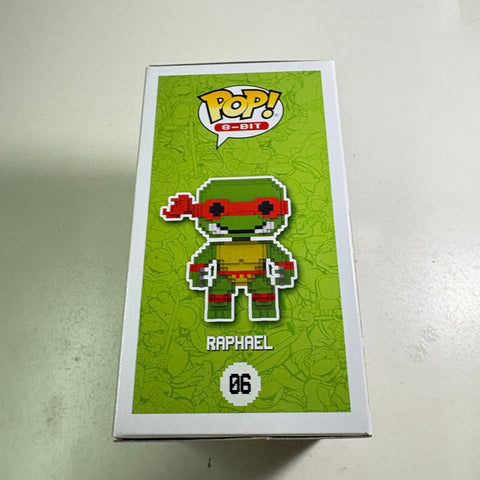 Raphael 8-BIT - Teenage Mutant Ninja Turtles Funko Pop Vinyl Figure (11.4 Cm L × 8.9 Cm W × 15.9 Cm H)