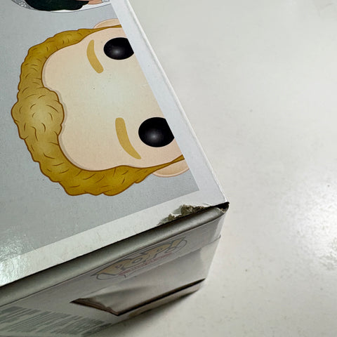 BOX FLAWS VIEW PHOTOS The Duke & Duchess of Sussex (Prince Harry & Meghan Markle) Funko Pop Royals 2-Pack Vinyl Figure (20.5 Cm L × 8.9 Cm W × 15.9 Cm H)