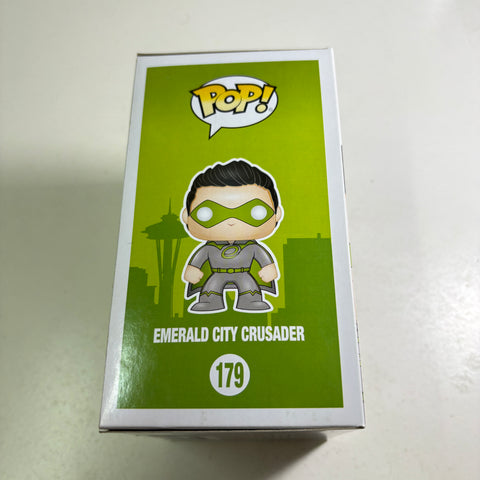 Emerald City Crusader - Funko Pop 179 Vinyl Figure (11.4 Cm L × 8.9 Cm W × 15.9 Cm H)