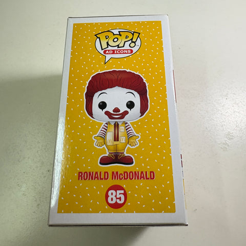 Ronald Mcdonalds - Ad Icons Funko Pop 85 Vinyl Figure (11.4 Cm L × 8.9 Cm W × 15.9 Cm H)