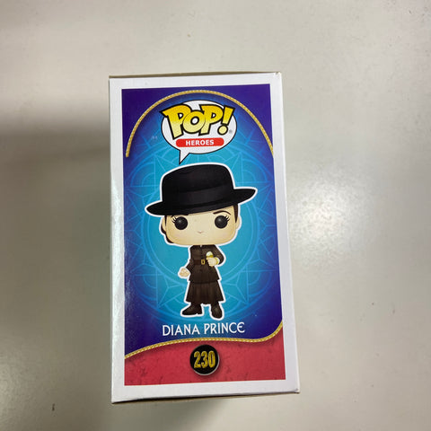 Wonder Woman (Diana Prince) - DC Funko Pop 230 Hot Topic Exclusive