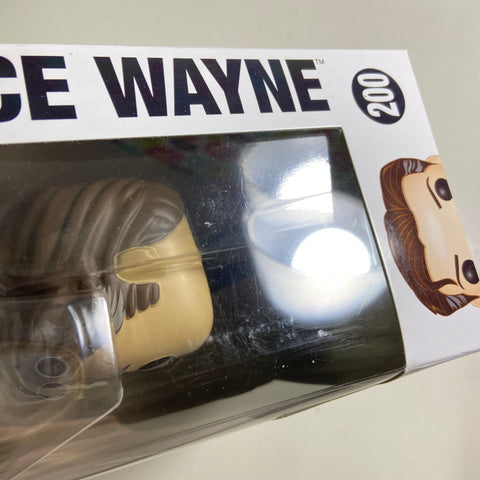 Batman/Bruce Wayne (Justice League) - DC Funko Pop 200 Summer Convention 2017