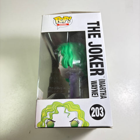 SEVERE BOX DAMAGE VIEW PHOTOS The Joker Martha Wayne - Marvel Funko Pop Vinyl Figure 203 Exclusive