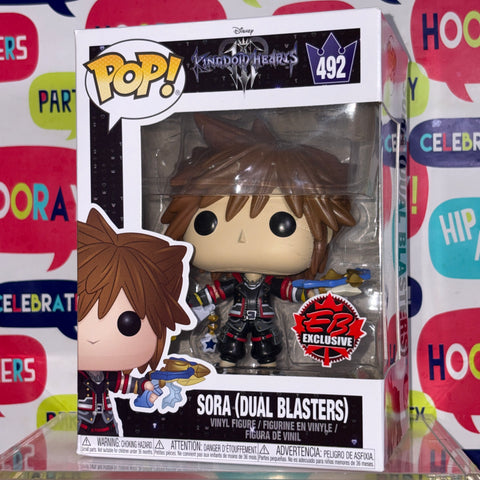 Sora (Dual Blasters) - Kingdom Hearts Disney Funko Pop 492 Vinyl Figure (11.4 Cm L × 8.9 Cm W × 15.9 Cm H)