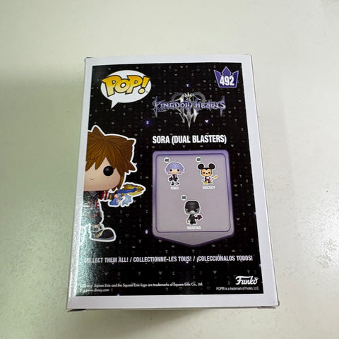 Sora (Dual Blasters) - Kingdom Hearts Disney Funko Pop 492 Vinyl Figure (11.4 Cm L × 8.9 Cm W × 15.9 Cm H)