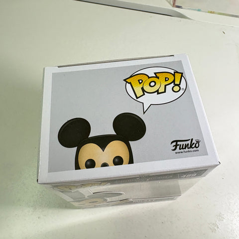 Mickey - Kingdom Hearts Disney Funko Pop 489 Vinyl Figure (11.4 Cm L × 8.9 Cm W × 15.9 Cm H)