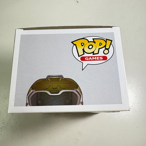 Doom - Doom Marine (GOLD Variant) Funko Pop 90 Gamestop Exclusive