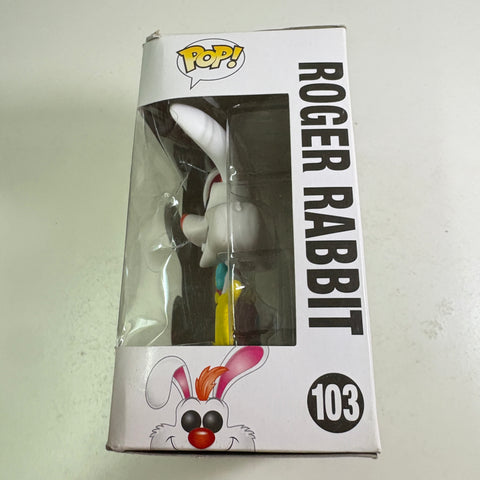 SEVERE BOX DAMAGE Roger Rabbit - Who Framed Roger Rabbit Disney Funko Pop 103 Vinyl Figure (11.4 Cm L × 8.9 Cm W × 15.9 Cm H)