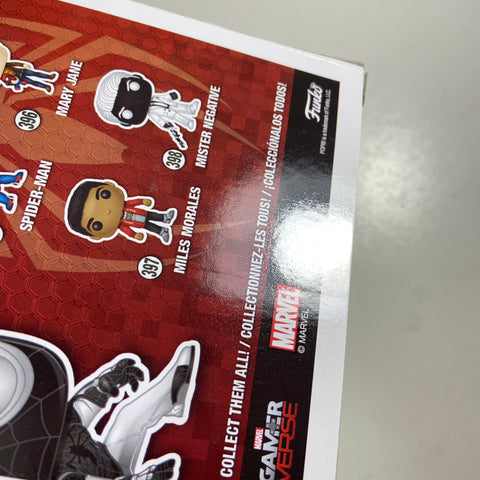 Spider Man (Playstation - Glow): Marvel Funko Pop 399