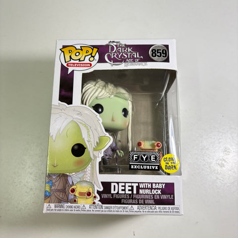 Deet with Baby Murlock - The Dark Crystal Funko Pop Vinyl Figure FYE EXCLUSIVE GLOW
