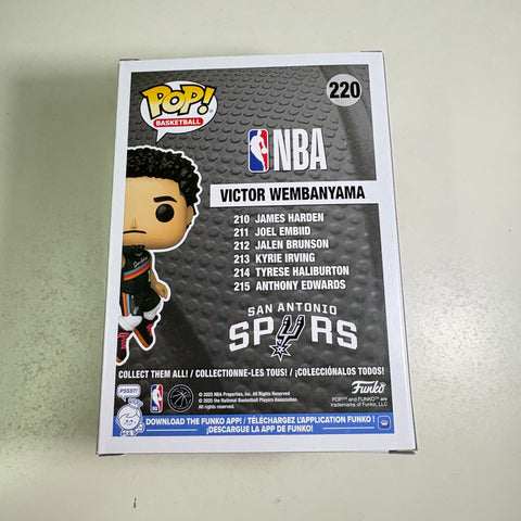 Victor Wembanyama - NBA Basketball Funko Pop 220 Vinyl Figure Exclusive (15.9 × 11.4 × 8.9)