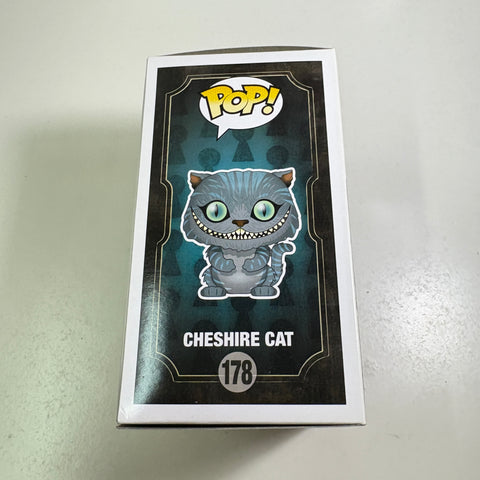 Alice in Wonderland - Cheshire Cat Disney Funko Pop 178 Hot Topic Exclusive