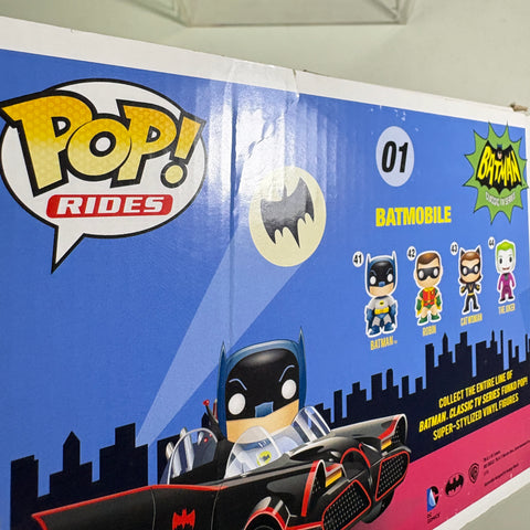 BOX FLAWS VIEW PHOTOS - Batmobile with Batman DC Funko Pop 01  (33.0 Cm L × 12.1 Cm W × 20.3 Cm H)
