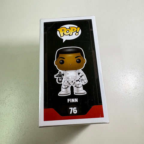 Finn - Star Wars Funko Pop 76 Exclusive (11.4 Cm L × 8.9 Cm W × 15.9 Cm H)