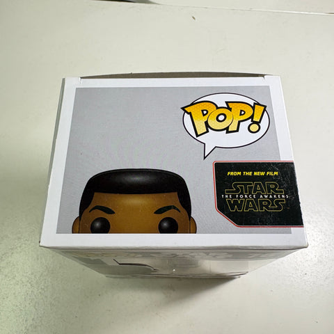 Finn - Star Wars Funko Pop 76 Exclusive (11.4 Cm L × 8.9 Cm W × 15.9 Cm H)