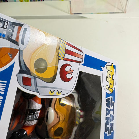 BOX FLAWS VIEW PHOTOS Luke Skywalker (X-Wing Pilot) - Star Wars Funko Pop 17 (11.4 Cm L × 8.9 Cm W × 15.9 Cm H)
