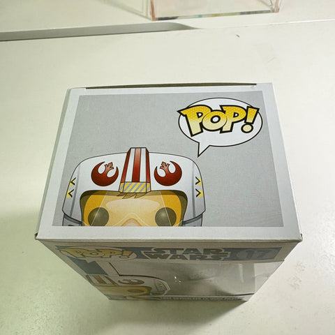 BOX FLAWS VIEW PHOTOS Luke Skywalker (X-Wing Pilot) - Star Wars Funko Pop 17 (11.4 Cm L × 8.9 Cm W × 15.9 Cm H)