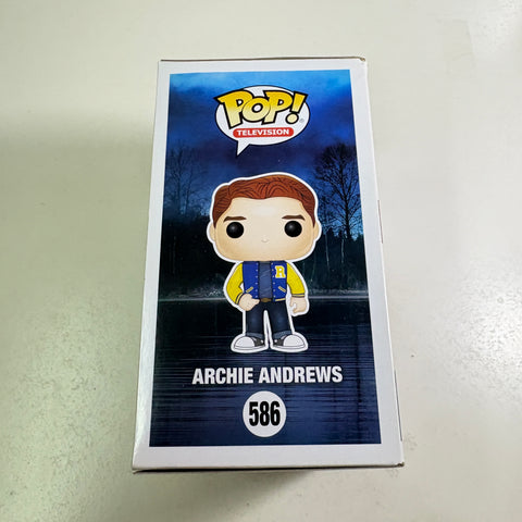 BOX FLAWS VIEW PHOTOS Archie Andrews - Riverdale Funko Pop 586 Vinyl Figure (11.4 Cm L × 8.9 Cm W × 15.9 Cm H)