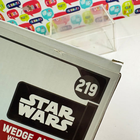 BOX FLAWS VIEW PHOTOS Wedge Antilles with Snow Speeder - Star Wars Funko Pop 219 Exclusive (22.8 Cm L × 16.5 Cm W × 14 Cm H)