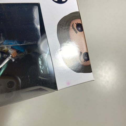 Valkyrie - Thor Ragnarok Marvel Funko Pop 336 (SDCC STICKER IS NOT REAL but figure and box are authentic)