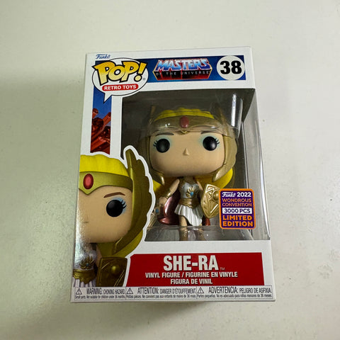 She-ra - Masters of the Universe Funko Pop 38 Vinyl Figure (11.4 Cm L × 8.9 Cm W × 15.9 Cm H)