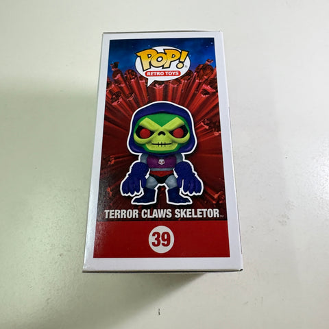 Skeletor (Terror Claws) - Masters of the Universe Funko Pop 39 Vinyl Figure (11.4 Cm L × 8.9 Cm W × 15.9 Cm H)