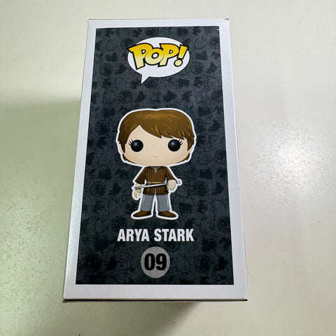 BOX FLAWS VIEW PHOTOS Arya Stark- Game of Thrones Funko Pop 09 Vinyl Figure (11.4 Cm L × 8.9 Cm W × 15.9 Cm H)