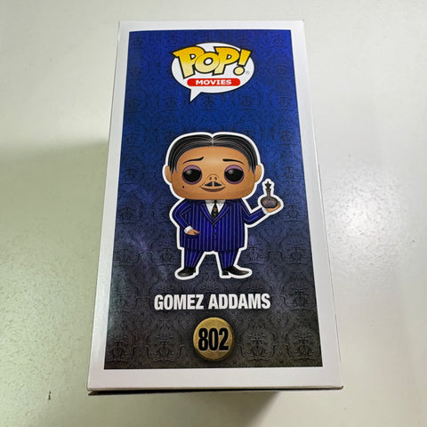 Gomez Addams - The Addams Family Funko Pop 802 (11.4 Cm L × 8.9 Cm W × 15.9 Cm H)